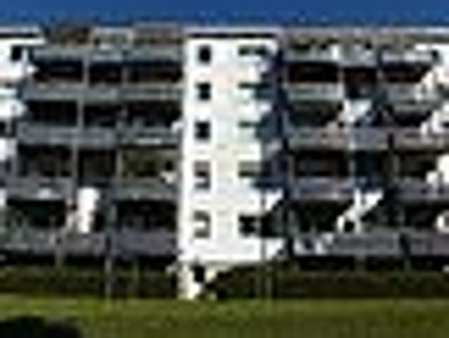 GEMÜTLICHes Pärchen NEST mit SÜDBALKON und ERZGEBIRGSBLICK im GRÜNen