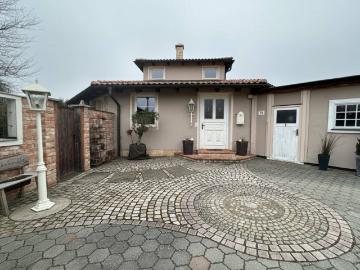Gemütlicher Bungalow in Palting: Ihr neues Zuhause in unmittelbarer Nähe zum Mattsee