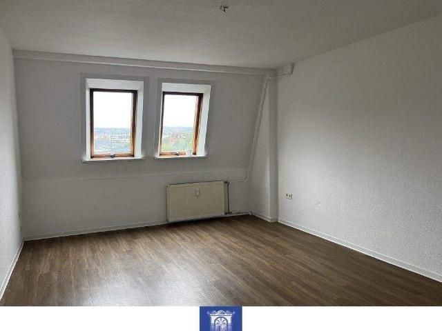 GemÃ¼tliches Wohnen unterm Dach!