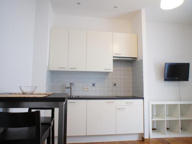 GEMEUBELD APPARTEMENT OP TOPLOCATIE