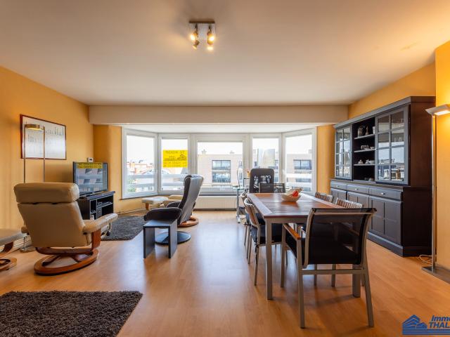 Gemeubeld appartement met extra studio