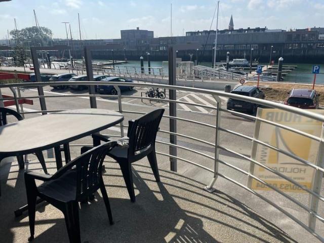 Gemeubeld appartement met 1 slaapkamer in Zeebrugge