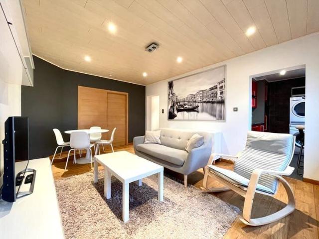 Gemeubeld appartement met 1 slpk, nabij St Pieters Station!