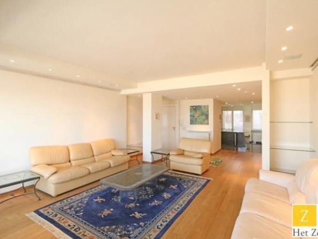 Gemeubeld appartement te huur in Het Zoute