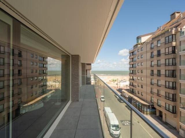 Gemeubeld: instapklaar appartement met zijdelings zeezicht!