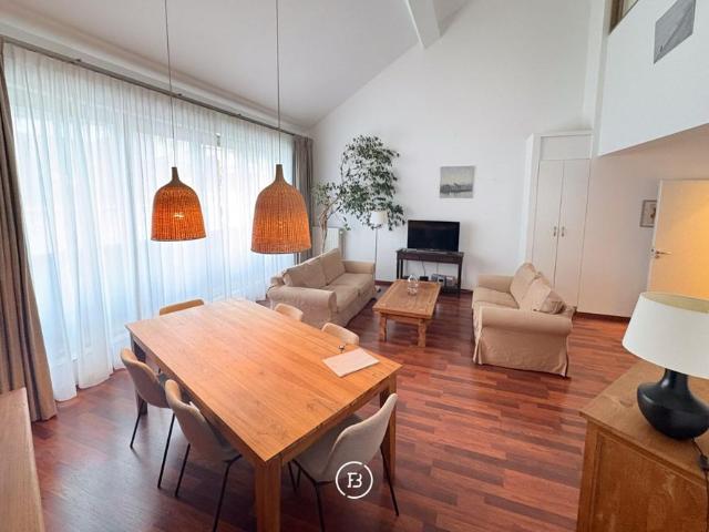 Gemeubelde duplex