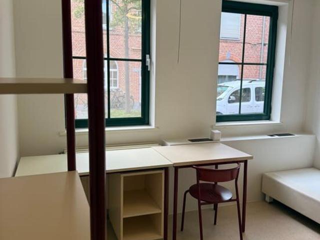 Gemeubelde studio te huur in Leuven – Slachthuislaan