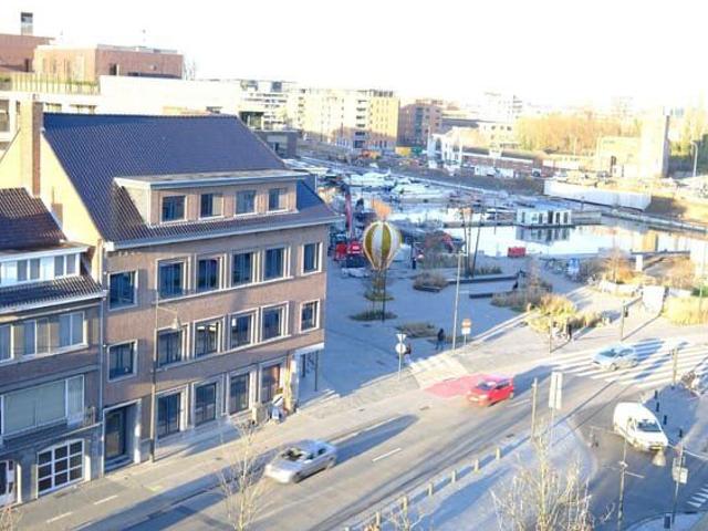 Gemeubelde studio in centrum Hasselt met autostaanplaats