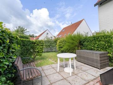 Gemeubelde vakantiewoning met 1 slaapkamer en parking