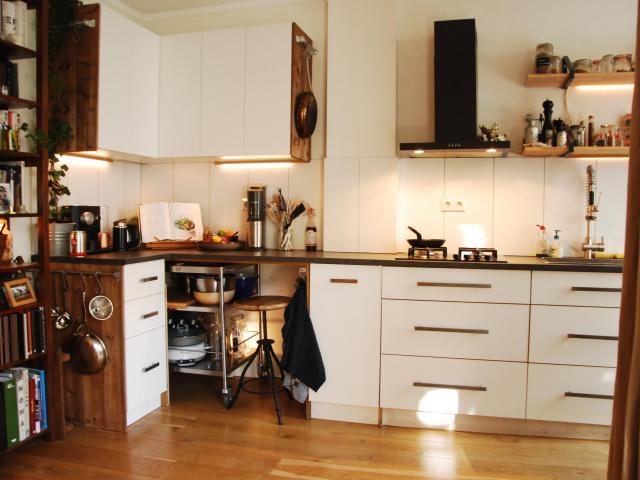 Gemeubileerd 3 kamer appartement