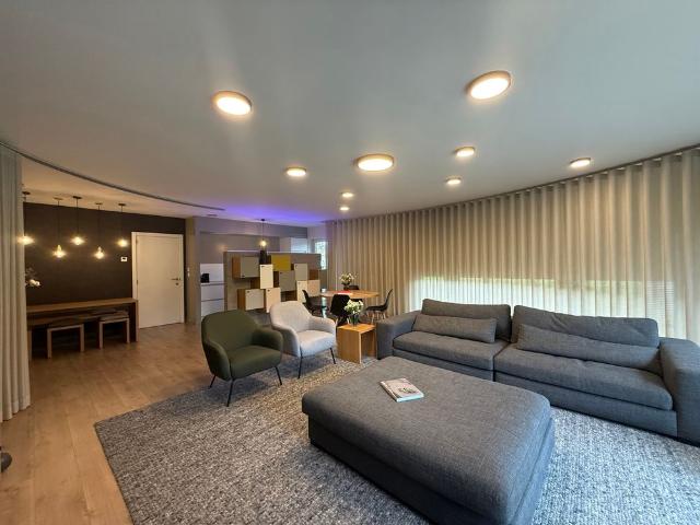 Gemeubileerd appartement/praktijkruimte voor bedrijven