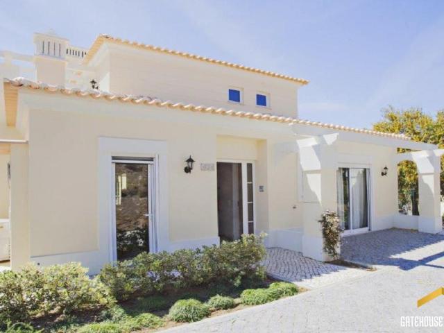 Geminado de 3 quartos em Castro Marim, no Leste do Algarve 113m² Castro Marim