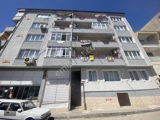 Gemlik 11 Eylül Karşısında 3+1 Satılık Daire