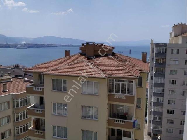 Gemlik Guraş Sitesi Deniz Doğa Manzaralı 3+1 Satılık Daire