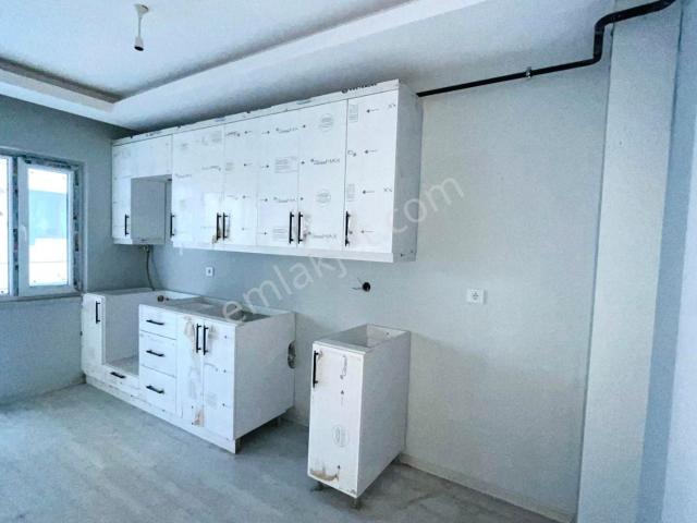 Gemlik Hisar'da Sıfır 2+1 Geniş Daire