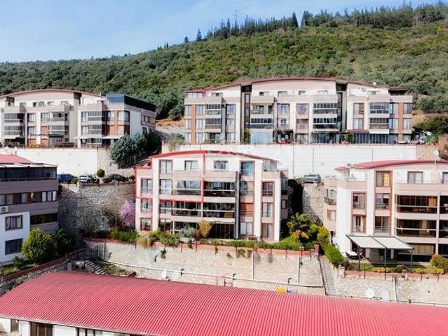 Gemlik Manastır Havuzlu Sitede Deniz Manzaralı Dubleks Daire
