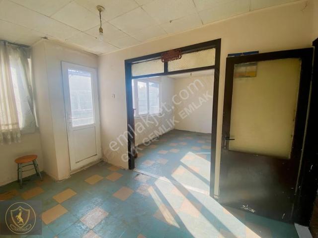 Gemlik Merkezde 2,5+1 Daire kiracılığa Son