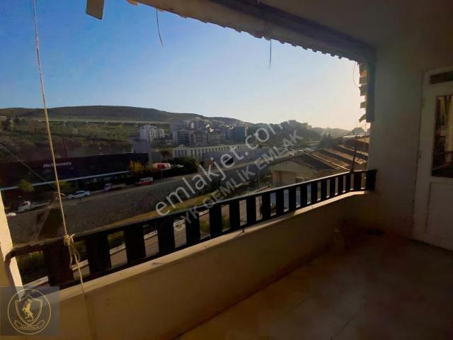 Gemlik Merkezde Kiralık 3+1 Daire, 120m²