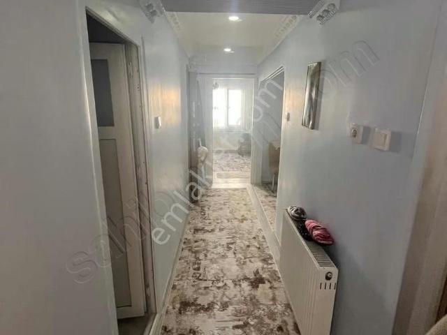 Gemlik Merkezde İstiklal Caddesi Sahil Dibi Eşyalı Fırsat Daire