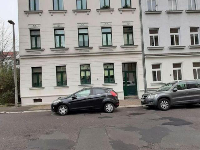 Gemptliche 2 Raumwohnung mit EBK im Dachgeschoss!