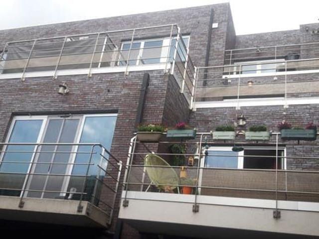 gent moderne studie, op wandelafstand centrum Gent 725 euro