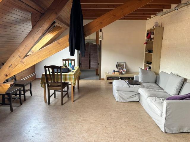 GENT Gemeubelde studio met mezzanine