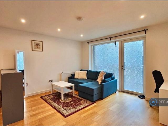 Genteel House, Southall, UB1 1 bed flat to rent £1,650 pcm £381 pw