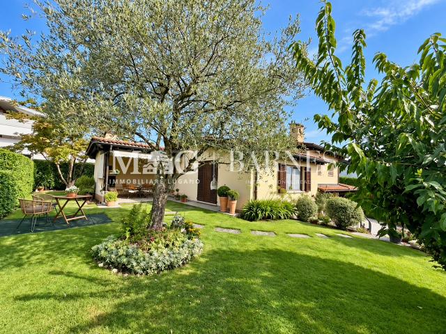 Gentilino: Villa mit großzügigen Räumlichkeiten, Garten und Veranda