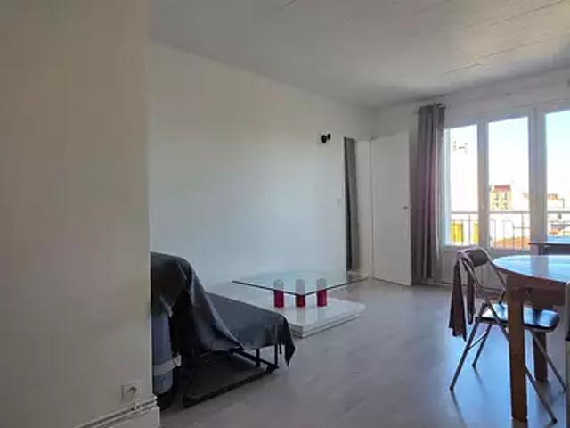 Gentilly 94250 Location appartement 2 pièces t2 cave
