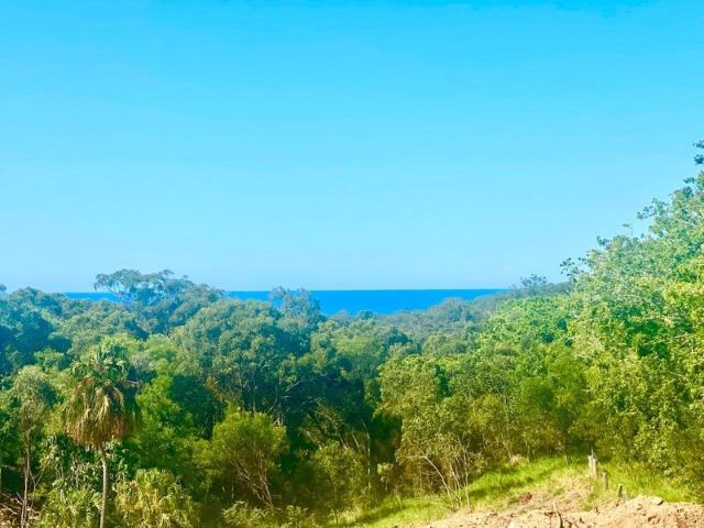 Gently sloped 1249m2 Ocean View Lot