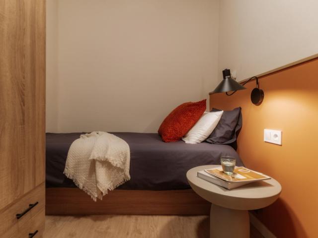 GENUS R1 Private room with Single bed