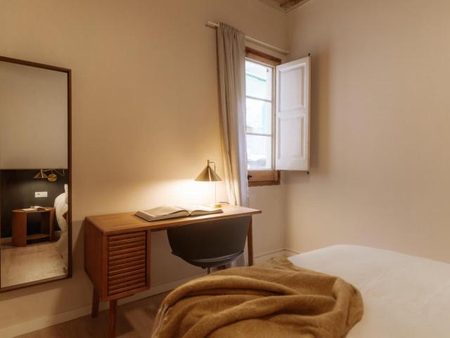 GENUS R2 Private room with double bed