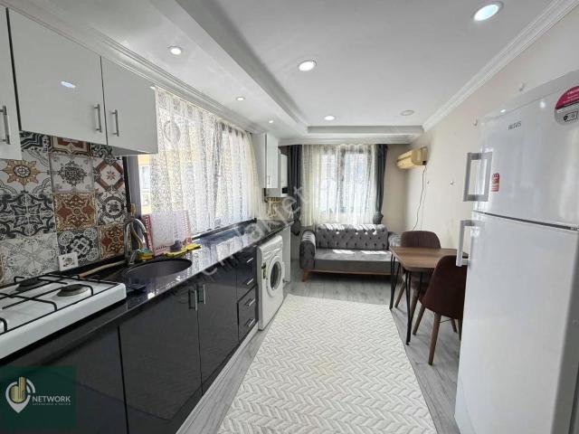 genç Bina+eşyalı Cevahir Avm'ye 3dk Metobüs 10dk Asansörlü 1+1