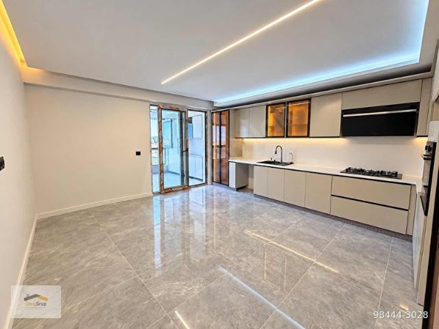 GENÇ GRUP* SÖĞÜTÖNÜ 180m2 BAHÇELİ,KIŞ BAHÇELİ,HOBİ ODALI 4+1