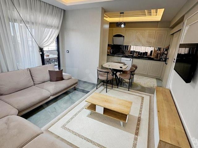 GENÇ KARDEŞLERDEN MAVİKENTTE 2,5+1 ARAKAT DAİRE