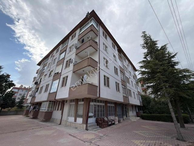Genç Osman Cad. Akşemsettin Mah. 3+1 Satılık Daire