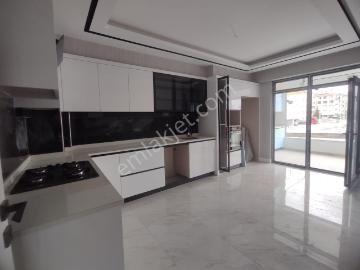 Gençosman Caddesi Üzerinde Site İçinde Satılık 3+1 Daire