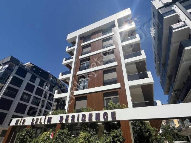 Gençlik Mahallesi Mükemmel Lokasyonda 2+1