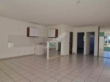 Genas 69740 Achat / Vente appartement 3 pièces t3 au dernier étage cave