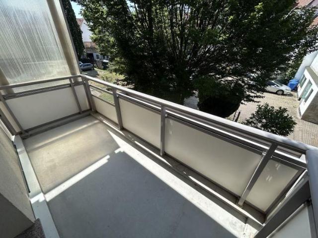 Genau das Richtige! Helle 3 Zimmer Wohnung mit Balkon!