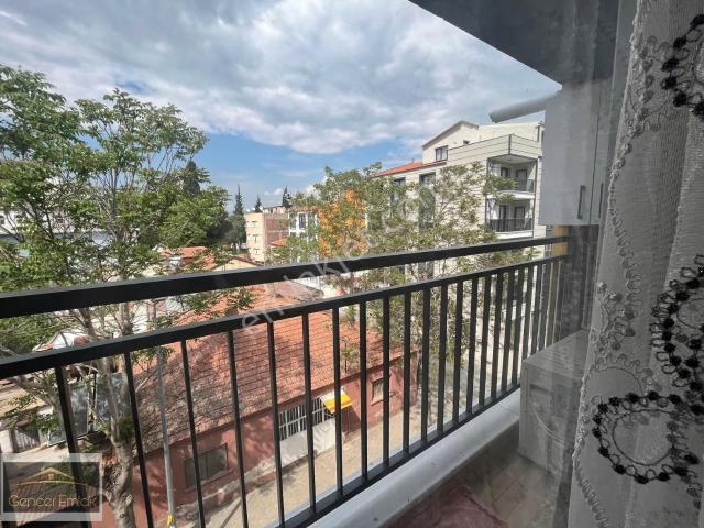 Gencer Emlâk Tan Eşyalı Kiralık 1+1 Daire