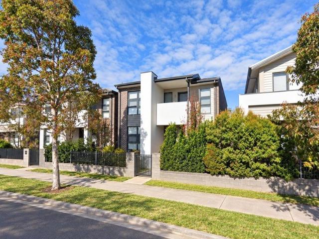 GENEROUS 4 BEDROOM HOUSE