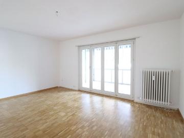 Generous 4.5 room apartment for rent