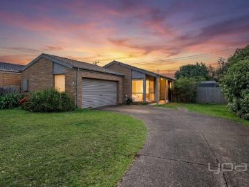 Generous 774m² Allotment Offering Space, Comfort & Endless Potential