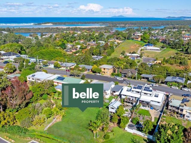 Generous 854sqm Parcel Walk to Town, Moments from Beaches and River