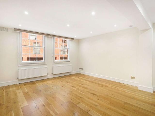 Generous 2 bedroom, 2 bathroom apartment of over 900 sq ft, enviably located just 0.2 miles from St. James park station
