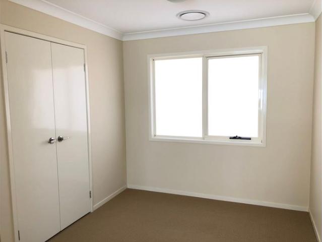 Generous 2 story family home in a convenient location