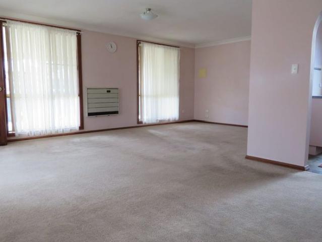 GENEROUS 3 BEDROOM UNIT!