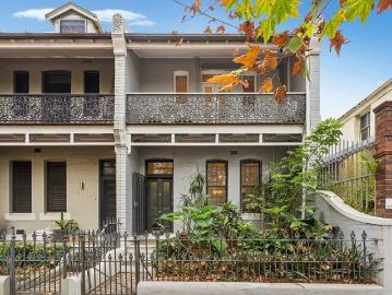 Generous Terrace in a Sought After Pocket