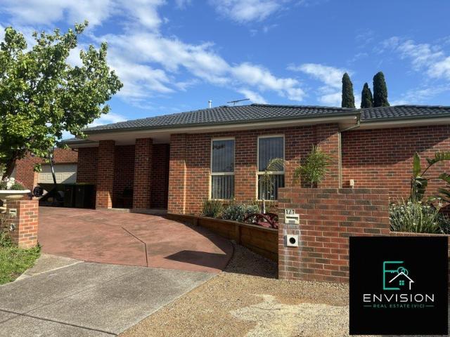 Generous Unit, Located in the Mossfiel Estate